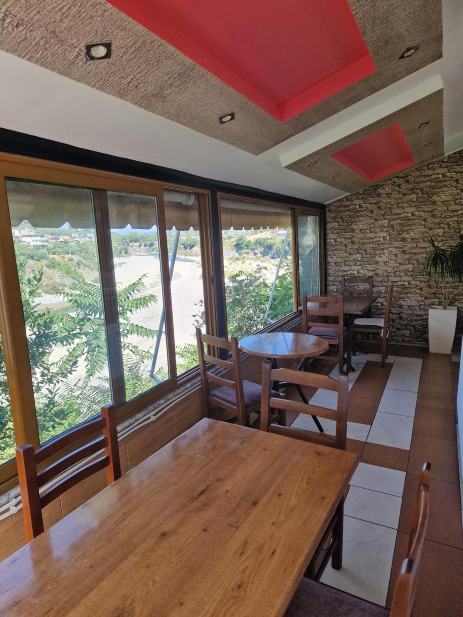 Guest House Krishen Përmet Esterno foto